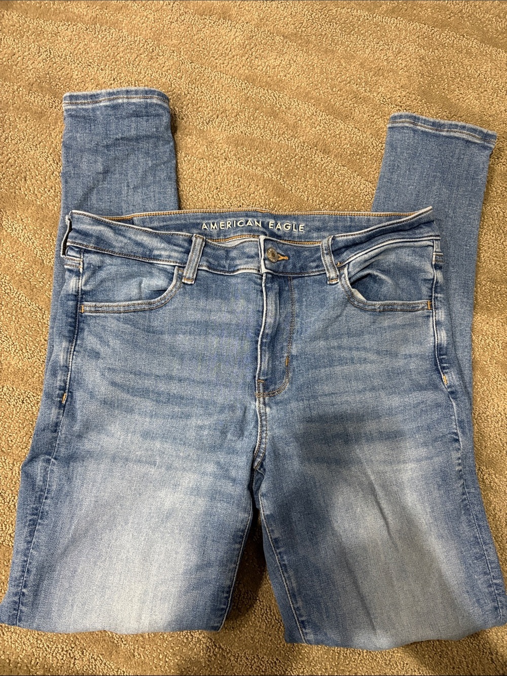 American Eagle Outfitters Women's Light Wash Skinny Jeans